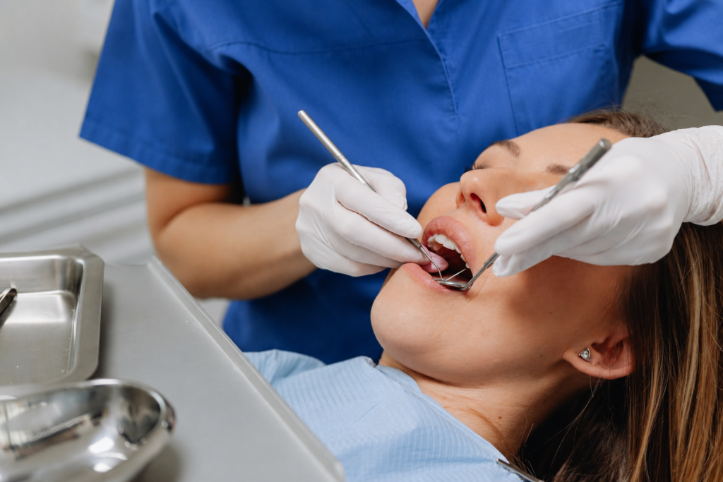 Controlli dopo impianti dentali