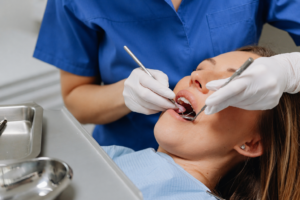 Controlli dopo impianti dentali